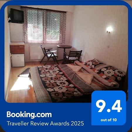 Toshe Apartment โอครีด ภายนอก รูปภาพ